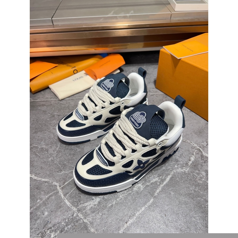 l**is V*t*n sneakers